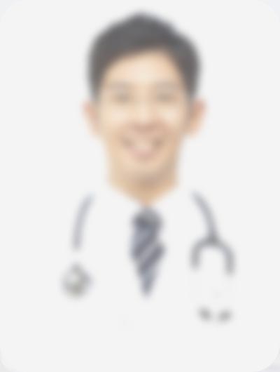 院長 花岡 健太朗